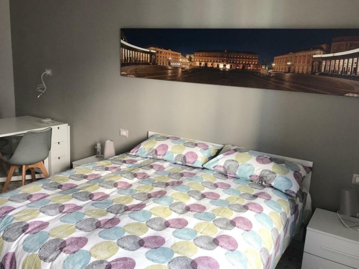 La Dimora Dell'Avvocato Apartment เนเปิลส์ ภายนอก รูปภาพ