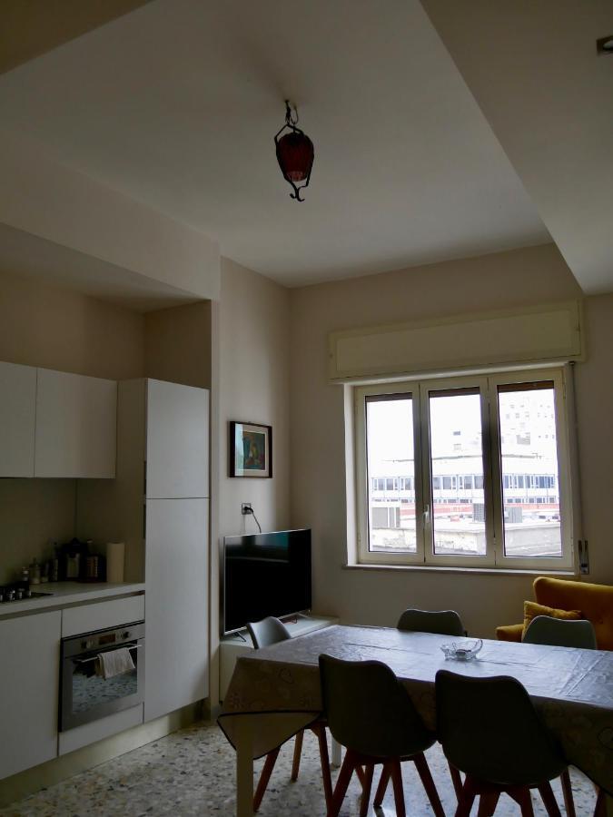 La Dimora Dell'Avvocato Apartment เนเปิลส์ ภายนอก รูปภาพ
